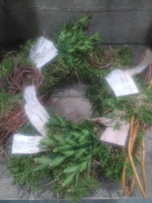 <h4>KRANZ 09 BUX-MOOS-WEIDE 25CM</h4>