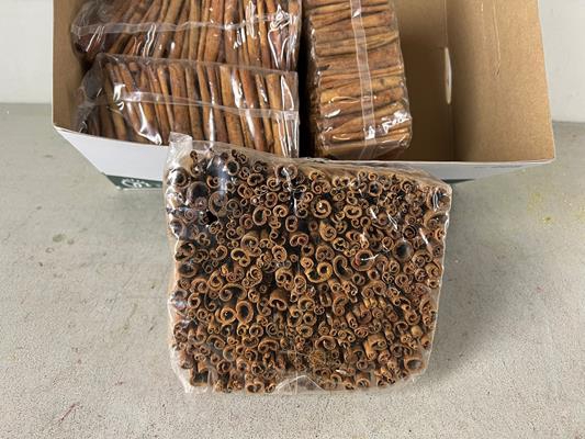 <h4>Cinnamon Stick 8cm Bag (1kg)</h4>