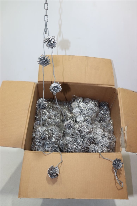 <h4>Pineapple String Silver 150cm</h4>