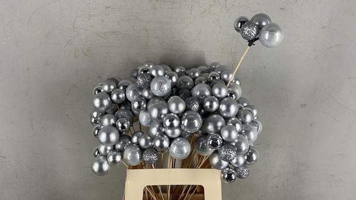 <h4>Stick Balls C. Ass. 6pc Silver</h4>