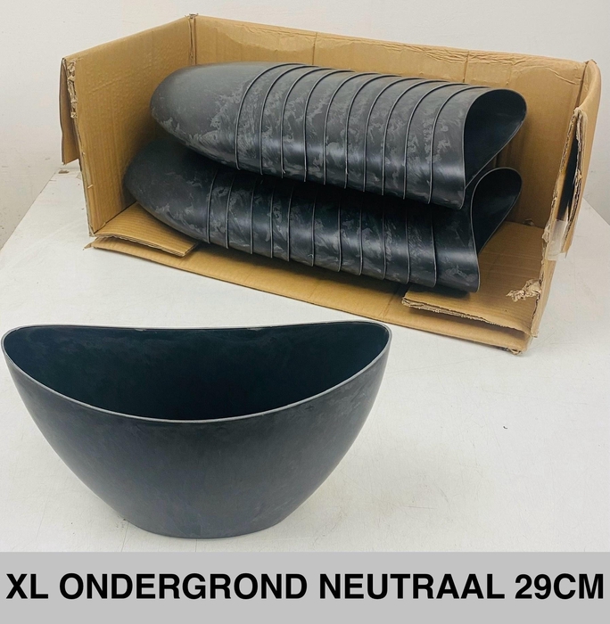 <h4>HUIS EN TUINDECO H%</h4>