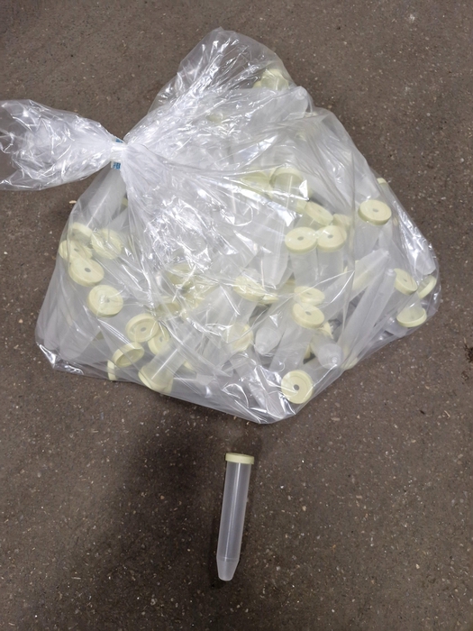 <h4>HUIS EN TUINDECO H%</h4>