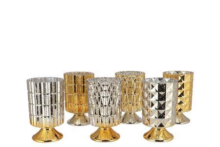 <h4>Jazz Cozy Gold T-light On Foot Ass 10x17cm</h4>