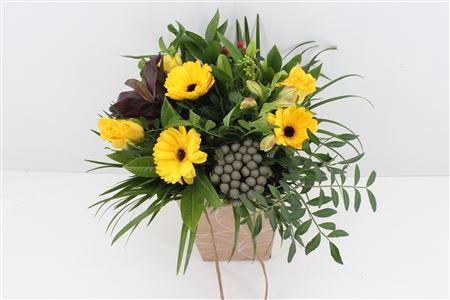 <h4>Boeket Nora Geel</h4>