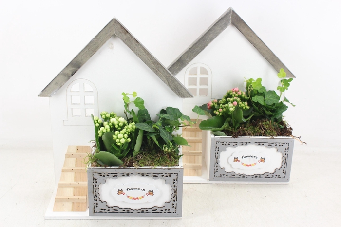 arr2 TD - Wit huis met trap - roze/wit