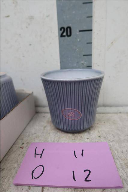 <h4>HUIS EN TUINDECO H%</h4>