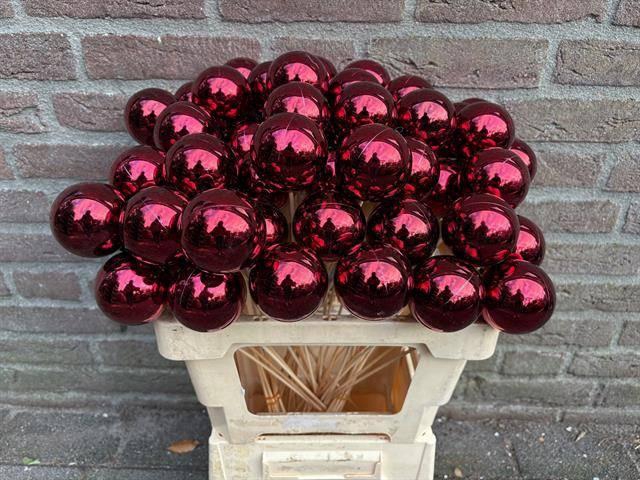 <h4>KUGEL AUF STAB H% BORDOU</h4>