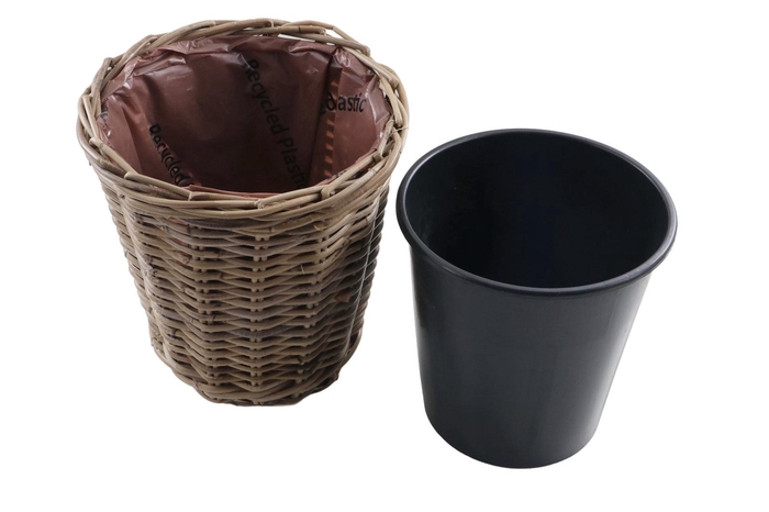 <h4>Rotan Basket Natural 8 L</h4>