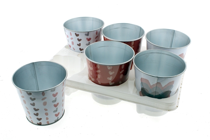 <h4>HUIS EN TUINDECO H%</h4>