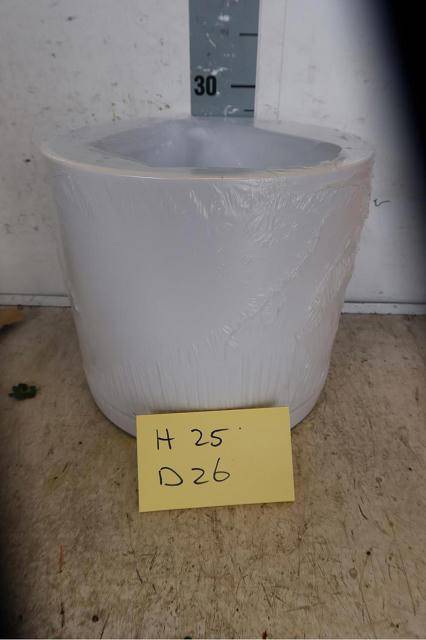 <h4>HUIS EN TUINDECO H%</h4>