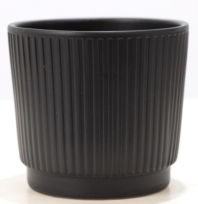 <h4>P&PURE Liv matt black ceramics: per volle deen</h4>