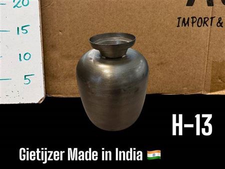 Gietijzer Vaasje H13