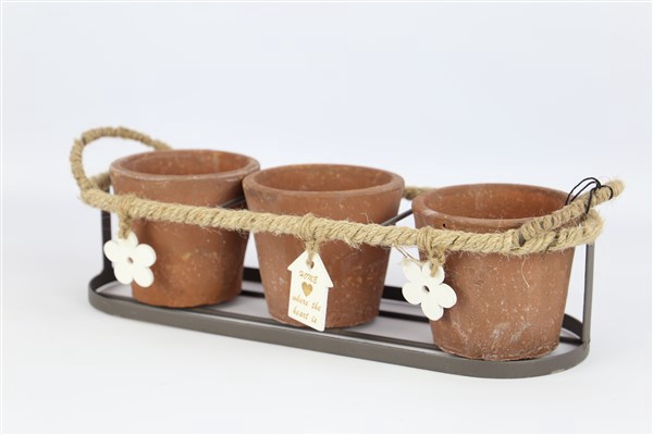 3 terracotta planters in iron frame 37*12,5*H10,5