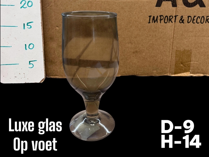 <h4>GLAZEN VAAS H%</h4>