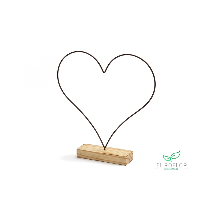 <h4>METAL HEART ON WOODEN BASE 34CM RUSTY</h4>