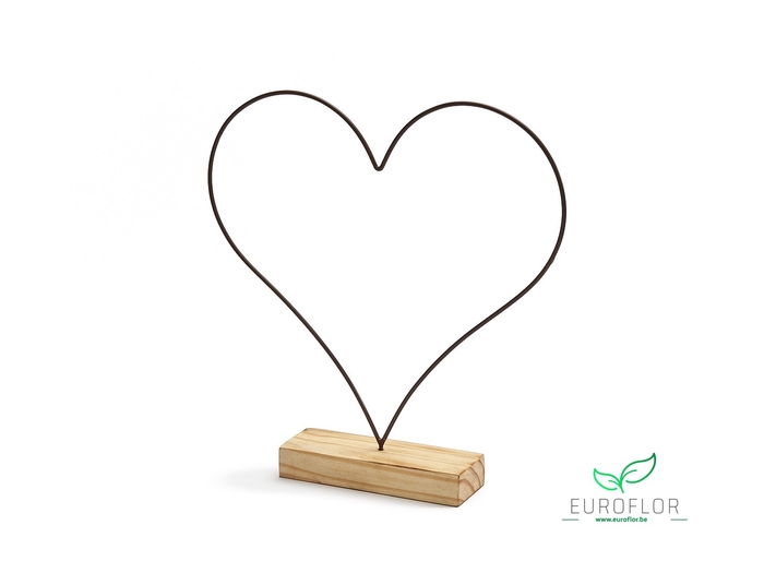 METAL HEART ON WOODEN BASE 34CM RUSTY