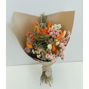 Dried bouquet 'Medium orange'