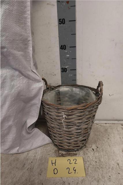 <h4>HUIS EN TUINDECO H%</h4>