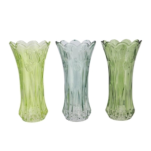 Delight Fresh Green Mix Vase Tulip Ass 15x30cm Nm