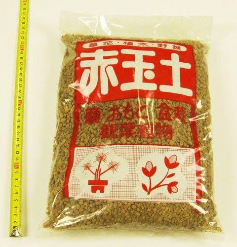 <h4>Akadama bonsai soil 4 ltr.</h4>