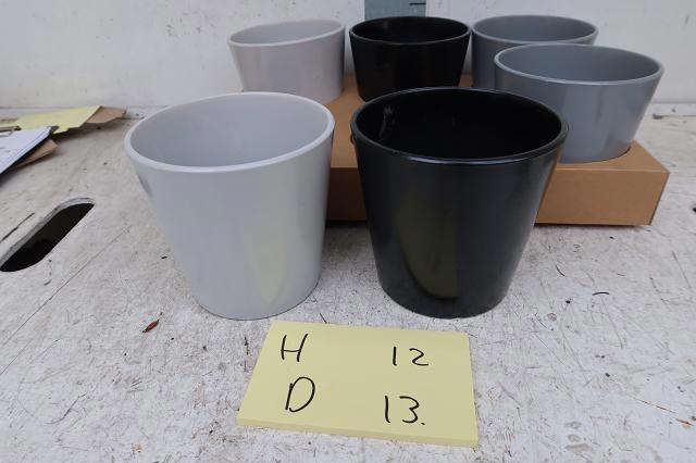 <h4>HUIS EN TUINDECO H%</h4>