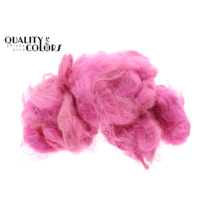 <h4>Fuzzy fibre 250 gram in poly Cerise</h4>