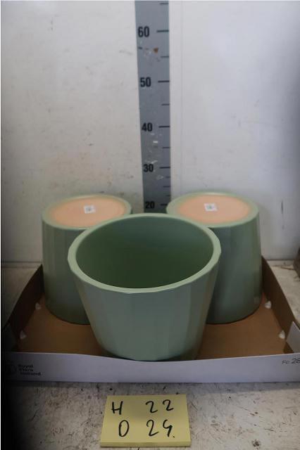 <h4>HUIS EN TUINDECO H%</h4>