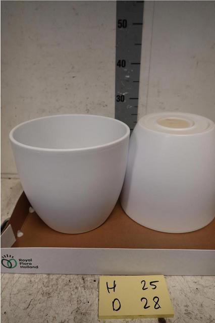 <h4>HUIS EN TUINDECO H%</h4>