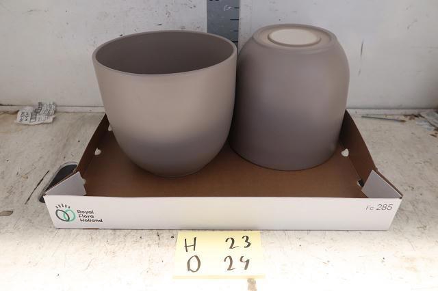 <h4>HUIS EN TUINDECO H%</h4>