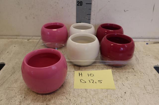 <h4>HUIS EN TUINDECO H%</h4>