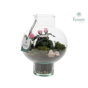 Green BottleLaura Small met arrangement