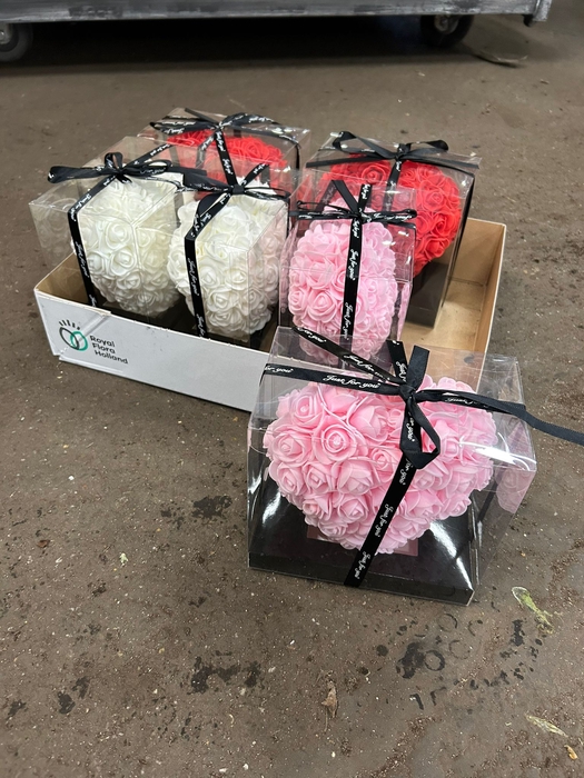 <h4>ROSE FOAM Heart MIX</h4>