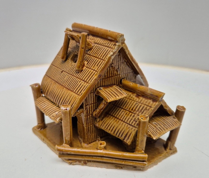<h4>Chinese house ( glazed), height 11,5 cm, box 4 pcs.</h4>