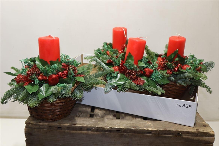 <h4>Arr Kerst In Rieten Mand Red</h4>