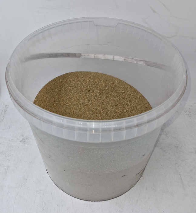 <h4>HUIS EN TUINDECO H%</h4>