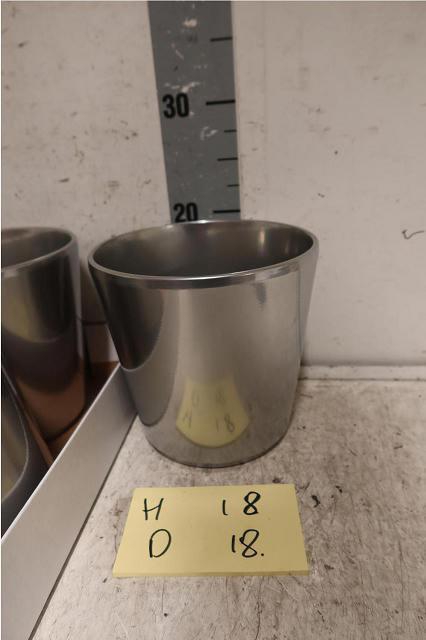 <h4>HUIS EN TUINDECO H%</h4>