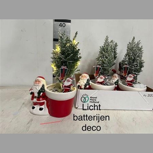 Arr Kerst In Keramiek + Ledd Lichtjes