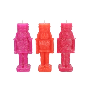 Frosty Nutcracker Fuchsia Mix Candle 7x7x20cm