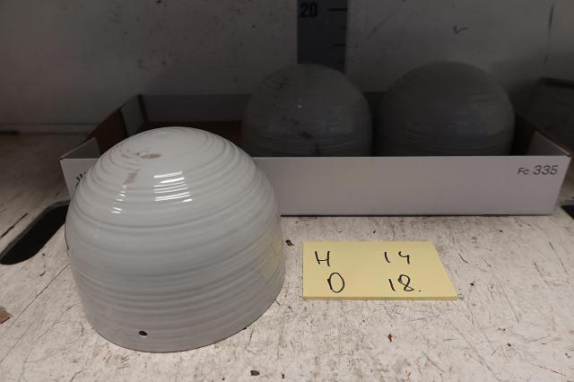 <h4>HUIS EN TUINDECO H%</h4>