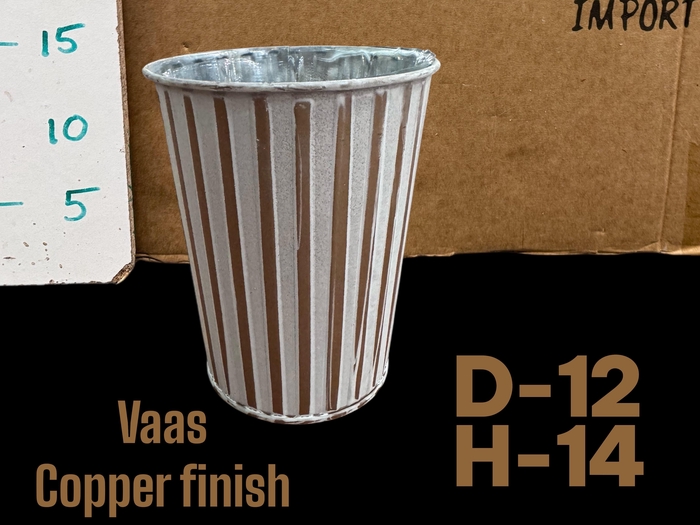 <h4>HUIS EN TUINDECO H%</h4>