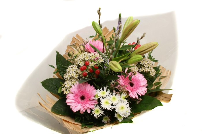 Boeket bamboo roze papieren hoes