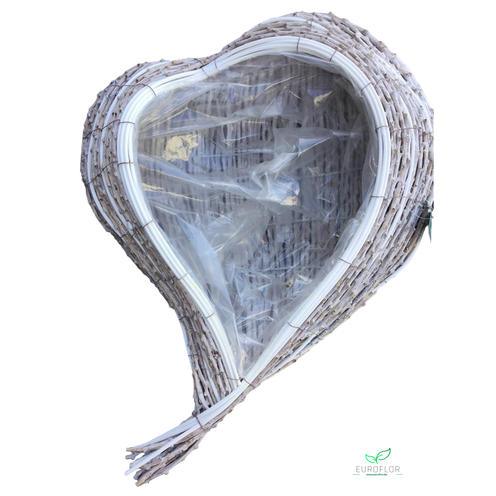 <h4>basket heart 48x39xh14 (inner 33x26)</h4>