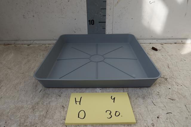<h4>HUIS EN TUINDECO H%</h4>