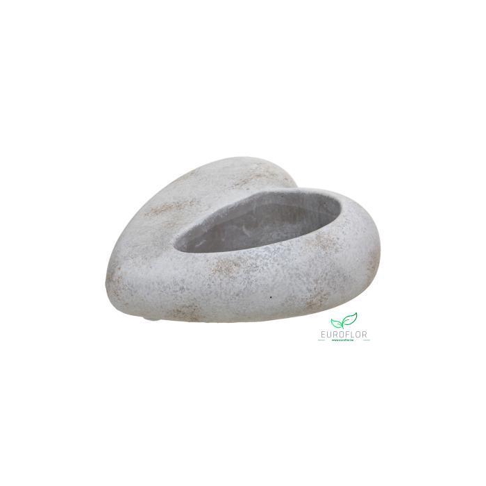 <h4>CEMENT FLOWERPOT HEART CEMENT 17,5X1X6,5CM</h4>