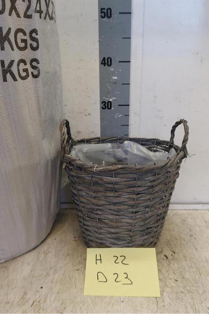 <h4>HUIS EN TUINDECO H%</h4>