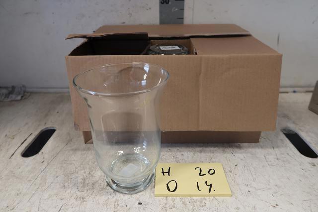 <h4>HUIS EN TUINDECO H%</h4>